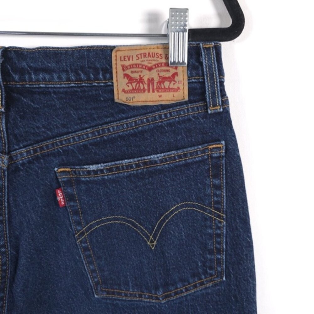 Levi’s 501 Button Fly Jeans Crop Semi Distressed 36200-0184 Size W31 L26 - Picture 10 of 13